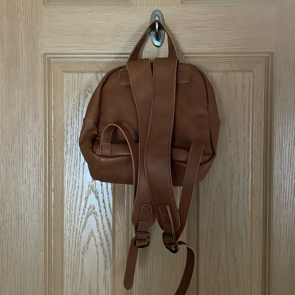 Universal Thread Non Leather Material, Fabric Lin… - image 6